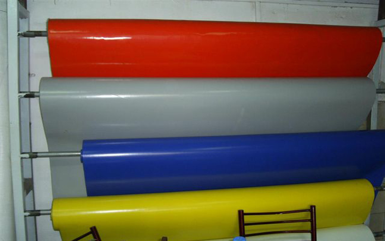 ბრეზენტები აივნებისთვის